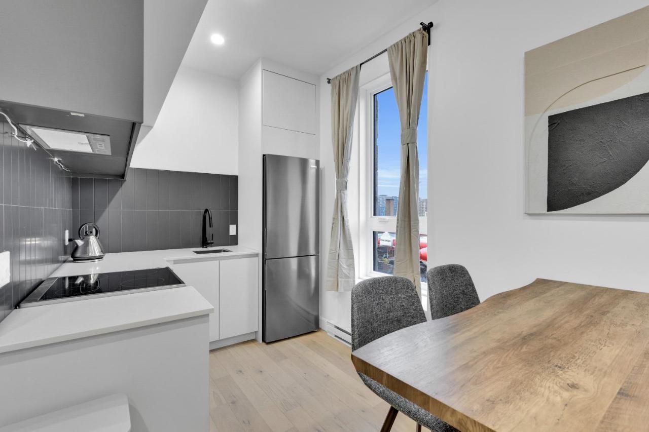 Deluxe Suites Downtown Montreal Ngoại thất bức ảnh