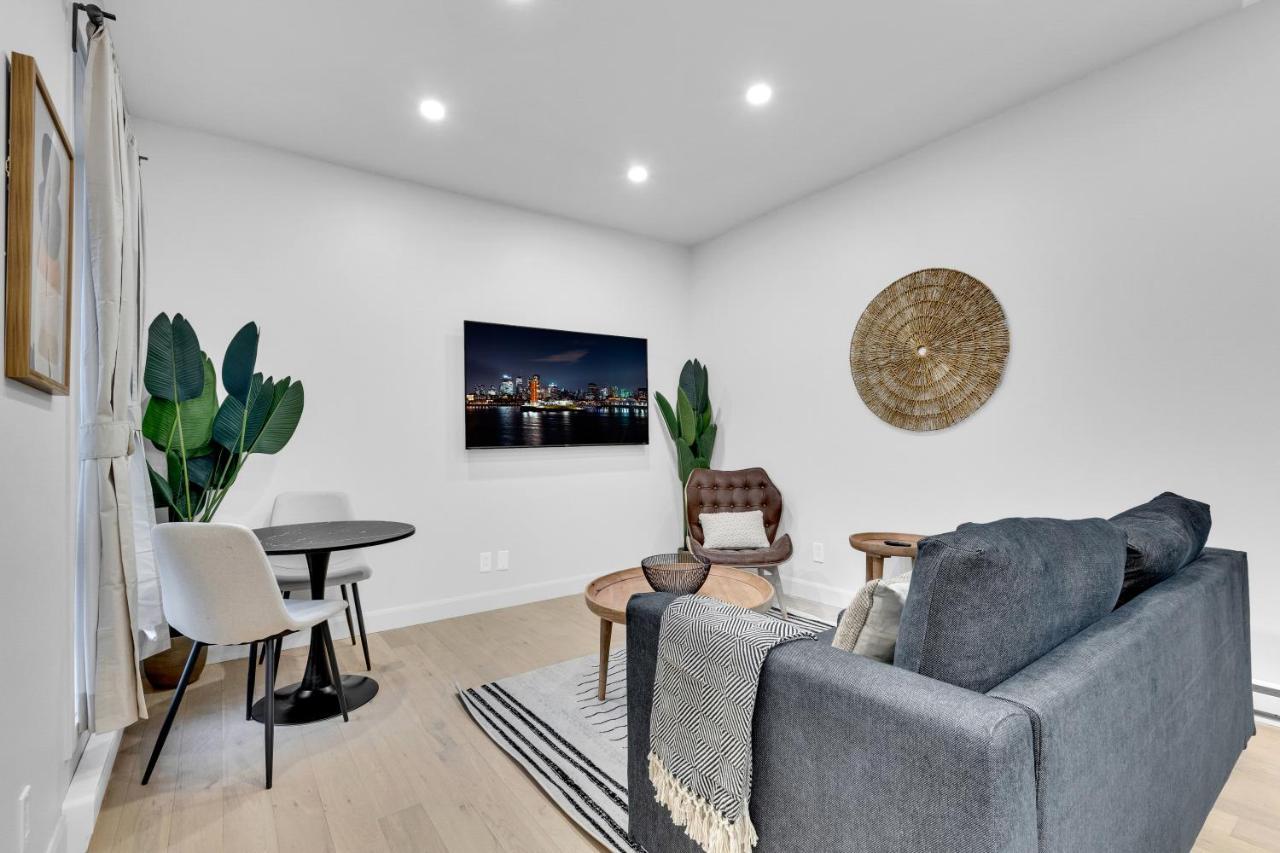 Deluxe Suites Downtown Montreal Ngoại thất bức ảnh