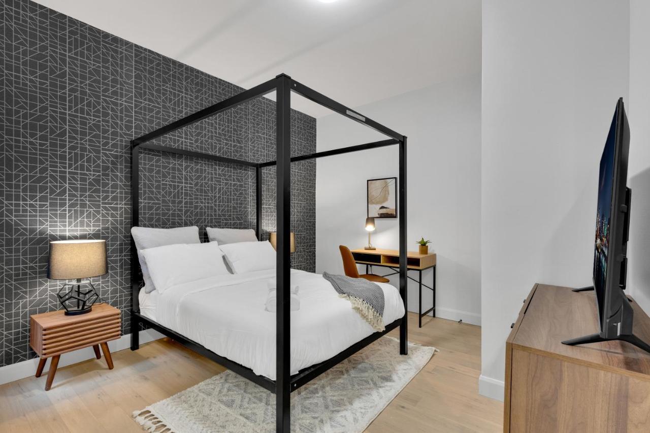 Deluxe Suites Downtown Montreal Ngoại thất bức ảnh