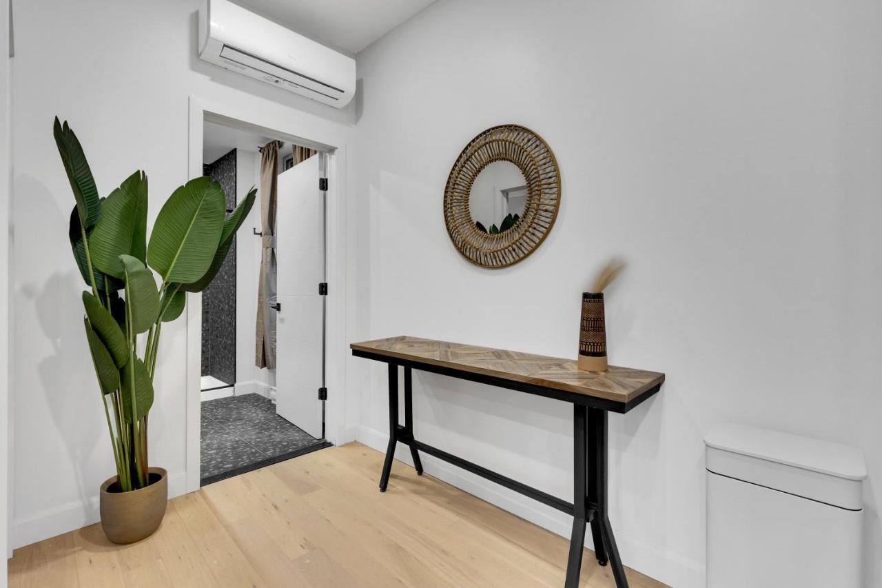 Deluxe Suites Downtown Montreal Ngoại thất bức ảnh